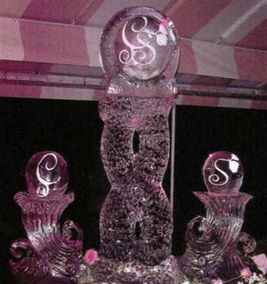 Eyes4ice Custom-Designed Wedding Centerpiece Ice Sculpture